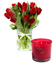 bouquet-di-tulipani-con-candela